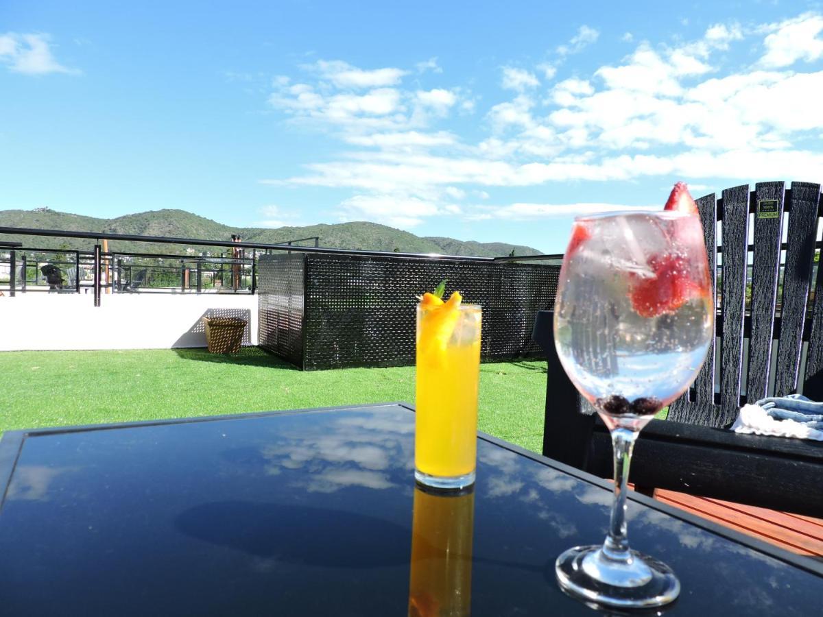 Los Espinillos Hotel Y Spa Villa Carlos Paz Exteriör bild