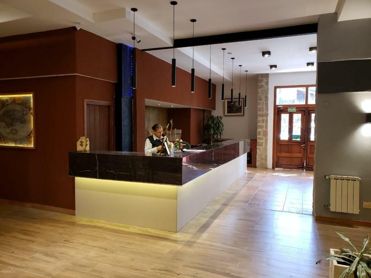 Los Espinillos Hotel Y Spa Villa Carlos Paz Exteriör bild